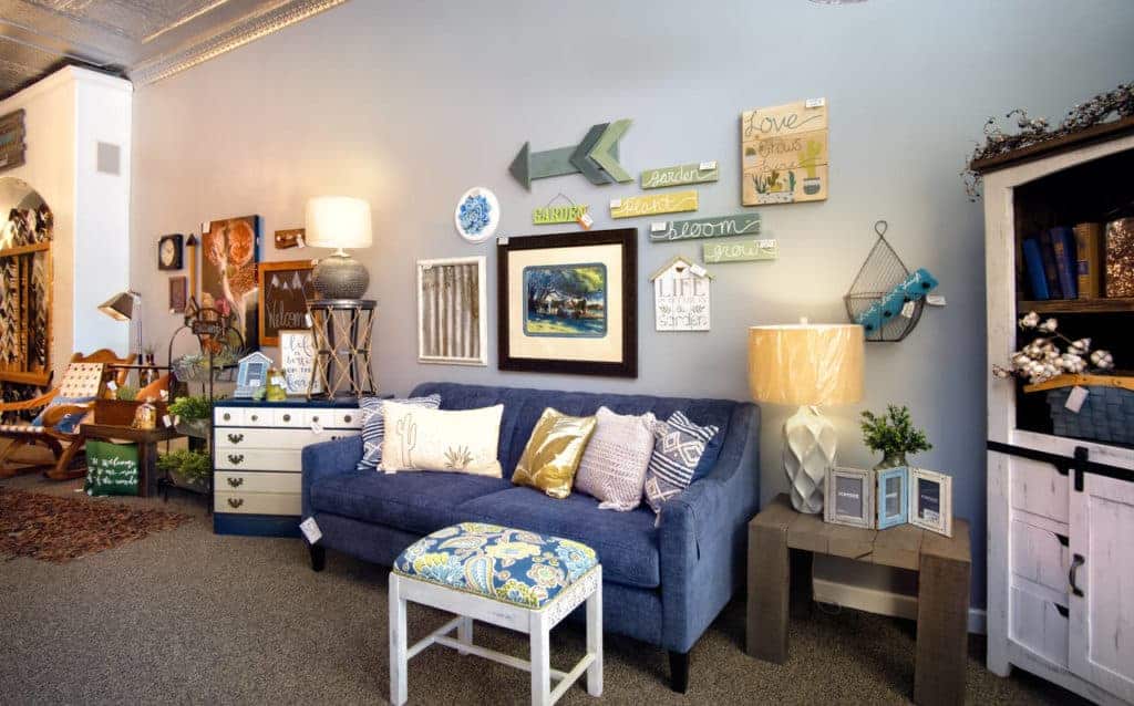 Furniture & Interior Design