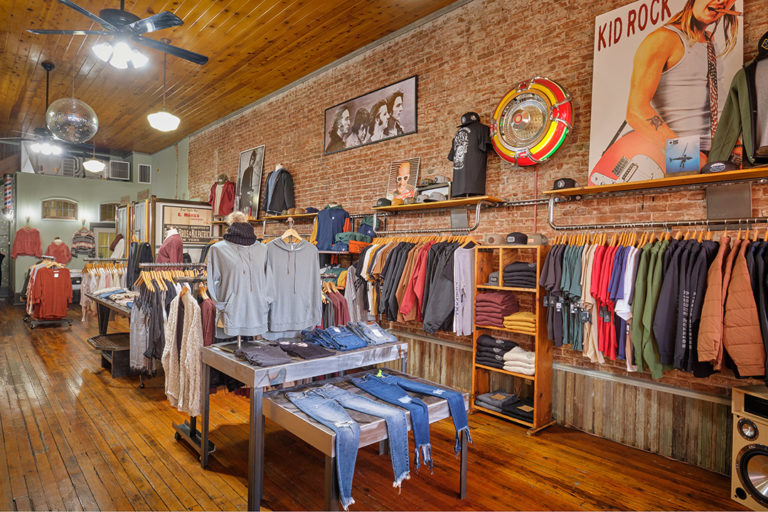 Red Fly 3 Red Fly DSF0835 768x512