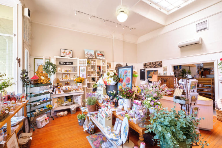 mary lake thompson dsf4049 768x512