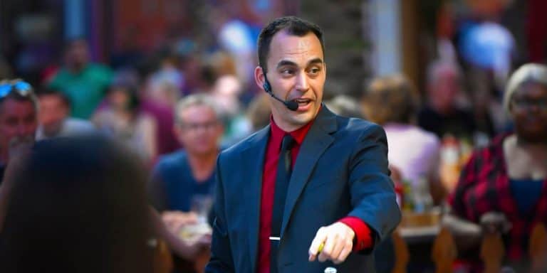 A Night of Magic with Kris Bentz @ Union 1 241116700 376066704197319 5751757696470182070 n 768x384