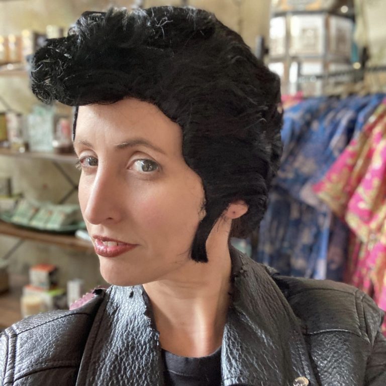 Hollywood Walk! 12 Screen Shot 2022 03 18 at 12.41.28 PM 768x769