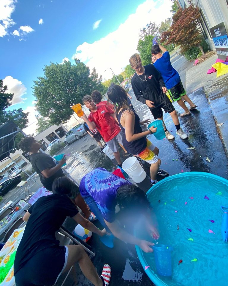 Live Spot 4 291777944 10160143925552354 445332579251519195 n 768x960