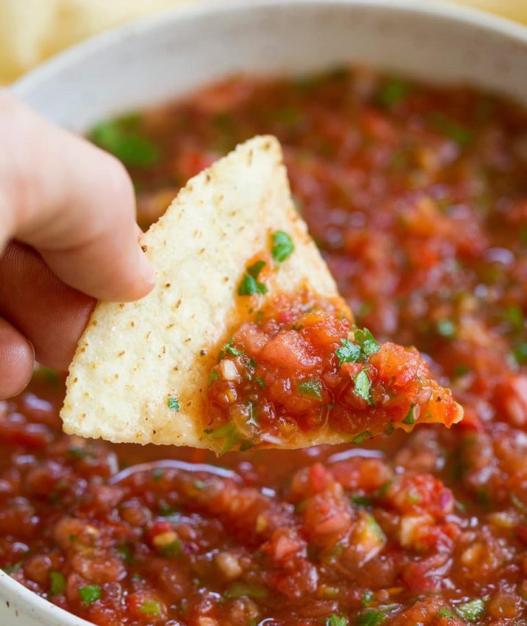 174105152 1684257278436857 3335658145278403122 n 768x912