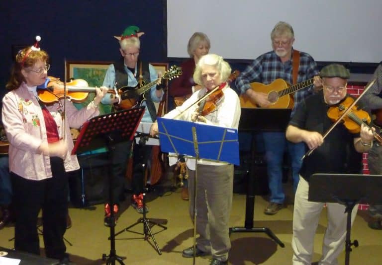 Old Time Fiddler's Association 2 christmas fidd 3 orig 768x534