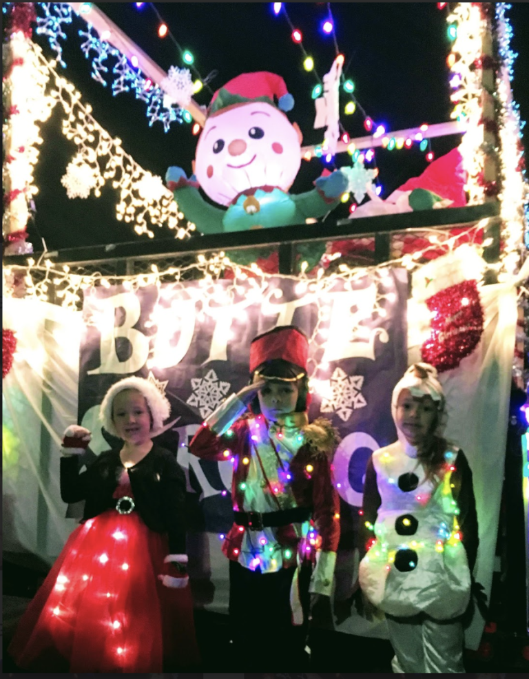 kids butte parade 768x986