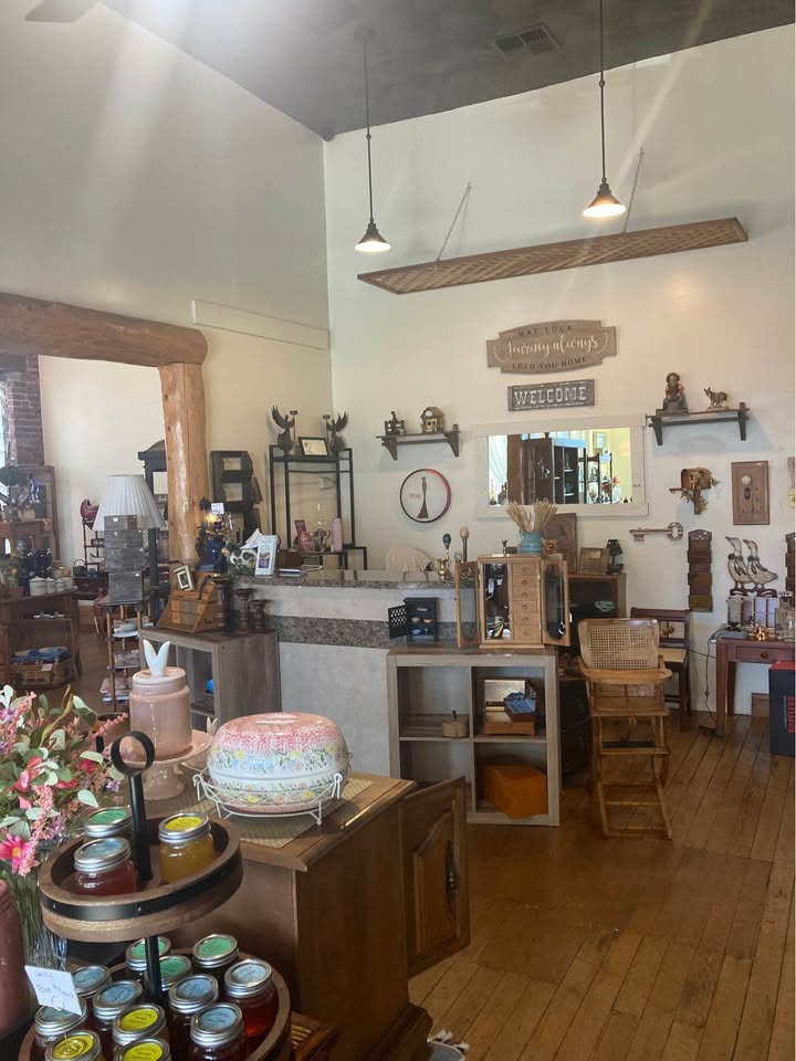 Feather River Trading Post 2 681587673 2178424332971940 2406751275251199563 n